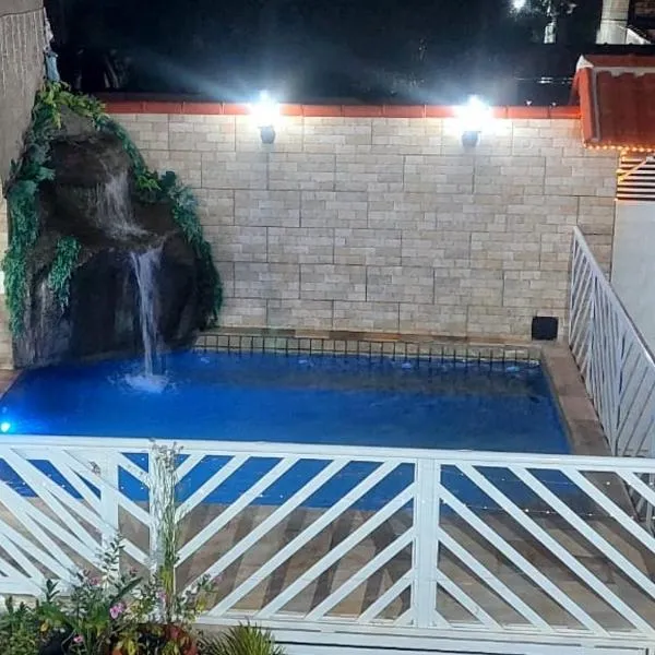 Hostel Falcão-Suites Privativas com Ar Condicionado