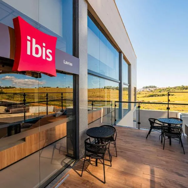 ibis Lavras