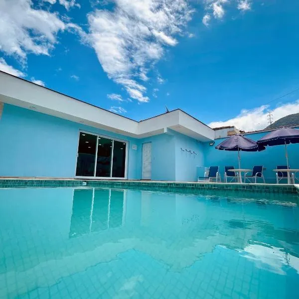 Casa Espaçosa com Piscina a 300m da Praia 5 Quartos e Conforto Total!