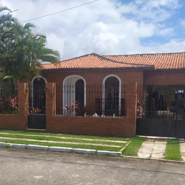 Quarto com 3 camas