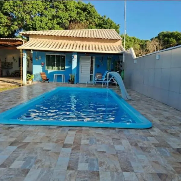 Casa em Unamar com piscina privativa