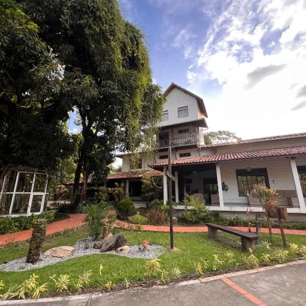 Rey House