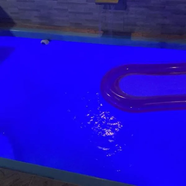 Casa com piscina- condomínio terra mar UNAMAR CABO FRIO