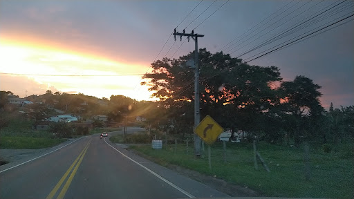 Hotéis Baratos em Sangão, Santa Catarina 2025