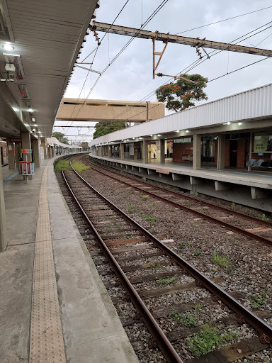 Hotéis Baratos em Estação Quitaúna, São Paulo 2025