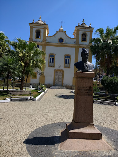 Hotéis Baratos em São José do Barreiro, São Paulo 2025