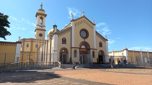 Hotéis Baratos em Uberaba, Minas Gerais 2025