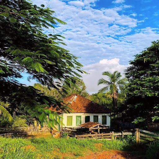 Hotéis Baratos em Araguari, Minas Gerais 2025