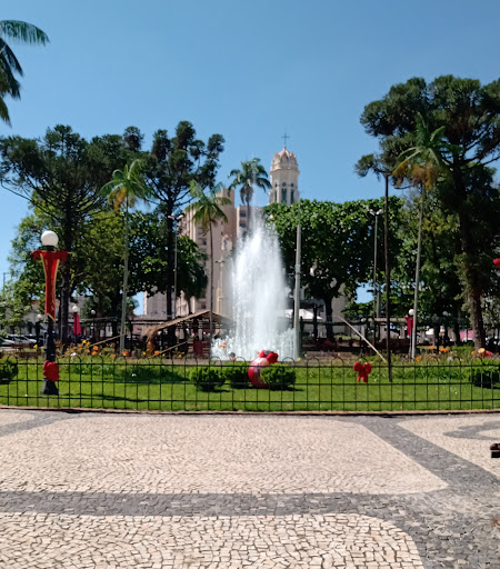 Hotéis Baratos em Espírito Santo do Pinhal, São Paulo 2025