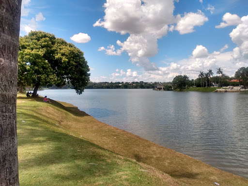 Hotéis Baratos em Pampulha, Minas Gerais 2025